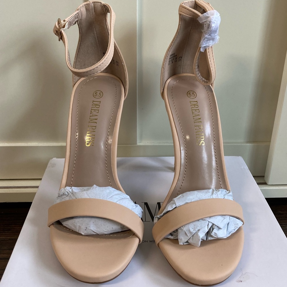 Tan size 5.5 dreams pair heels. Brand new, never been worn